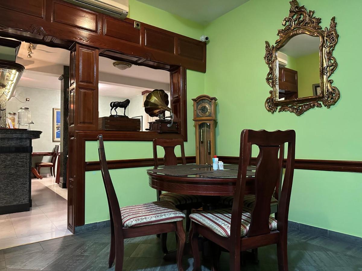 Beatrix Lux Hotel Budva Zewnętrze zdjęcie
