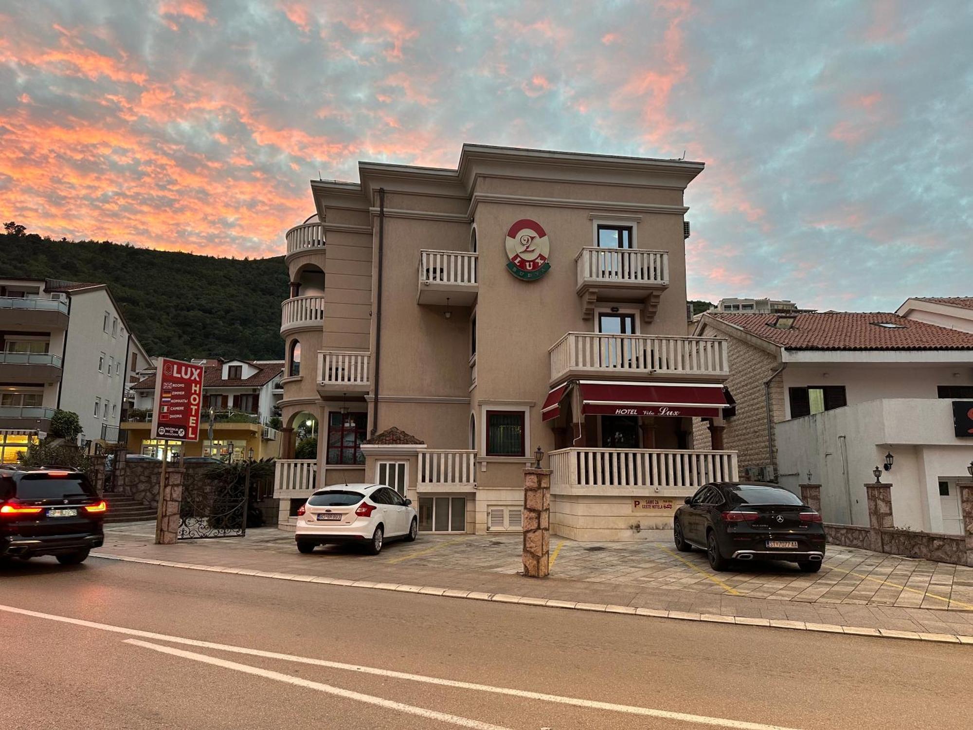 Beatrix Lux Hotel Budva Zewnętrze zdjęcie